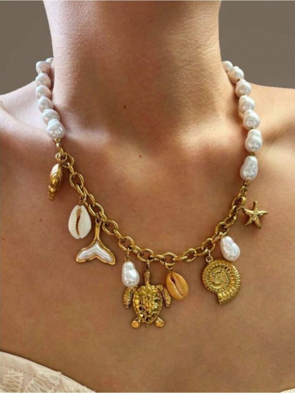 Seashellnecklace 2540